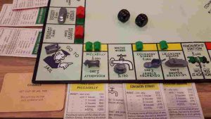 monopoly houses