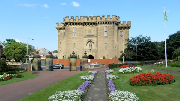 Morpeth_Court_Building