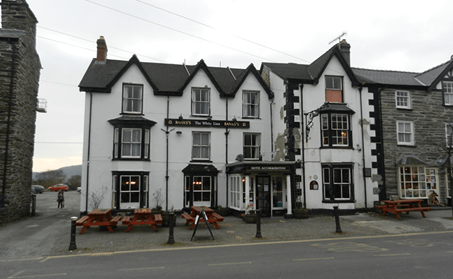 The White Lion Hotel in Machynlleth