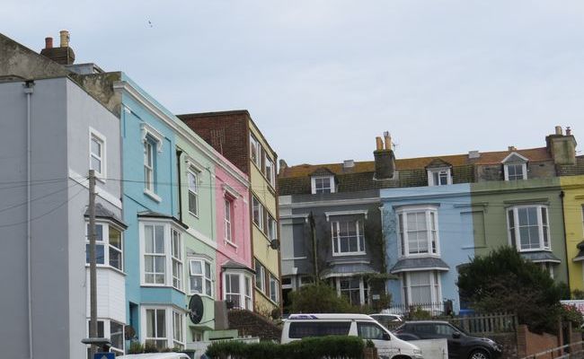 hastings-colourful-houses Colourful terraced homes in Hastings