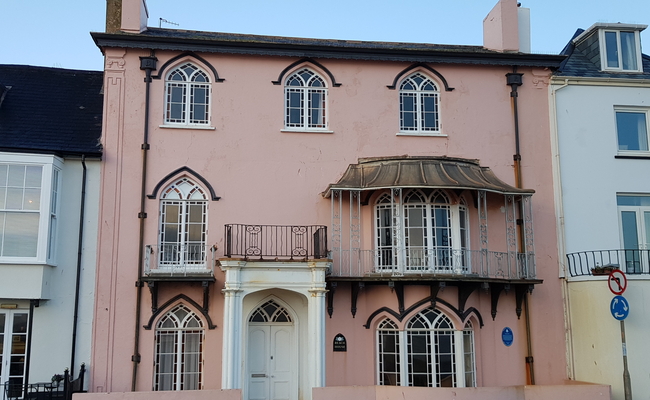 sidmouth-building-street Beach house in Sidmouth