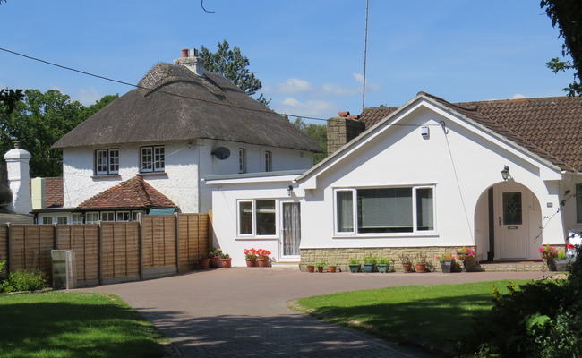 verwood-building-house Detached bungalow in Verwood