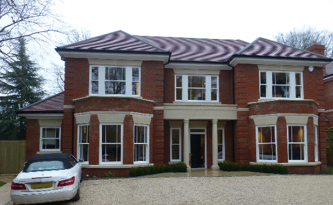 ascot-house-property Large detached property in Ascot