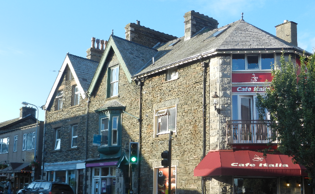 windermere-building-town Windermere cafe italia