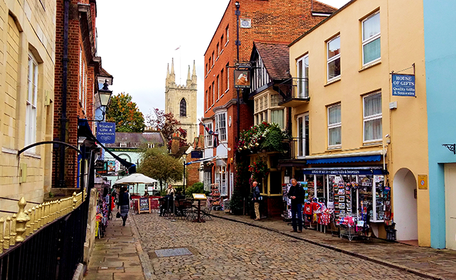 A cobbled shopping street in Windsor