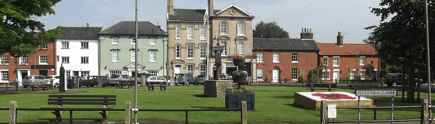 the-town-hall-buildings-queens-square-attleborough