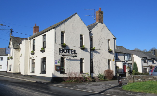 Lifton Hall Hotel