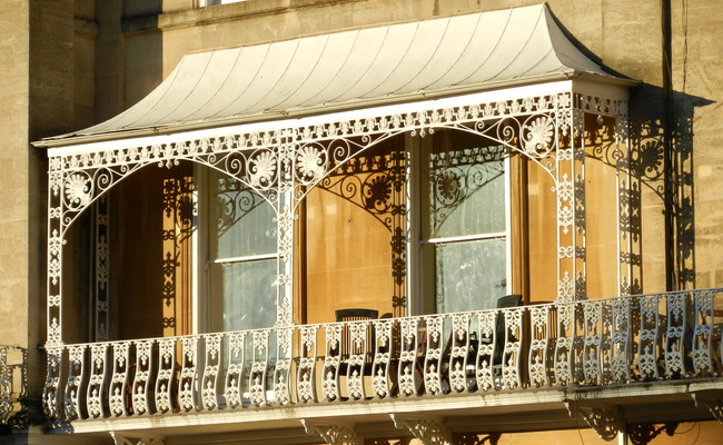 Property with Decorative balcony.