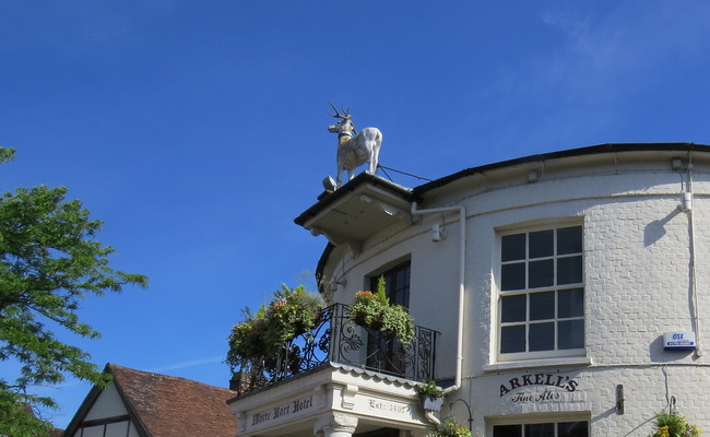 The White Heart Hotel in Whitchurch