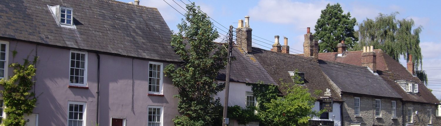 Bicester pub and traditional properties.