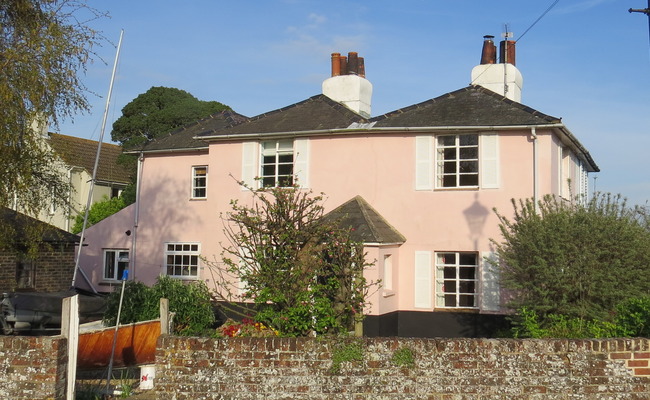 Pink plastered property in Emsworth