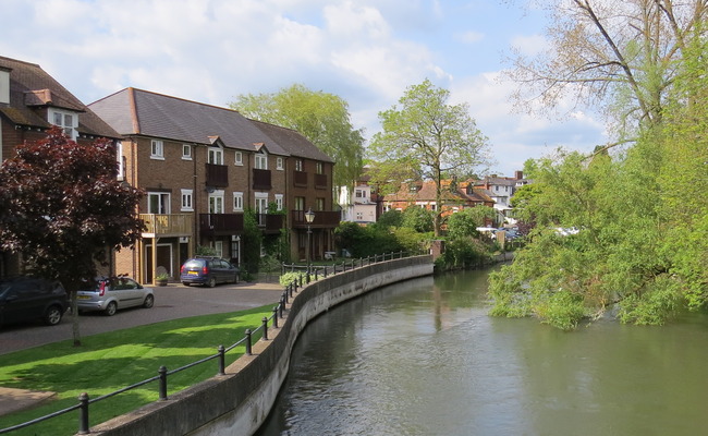 Fordingbridge riverside properties