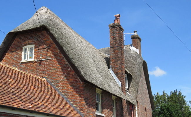 Thatched roof in Shillingstone.