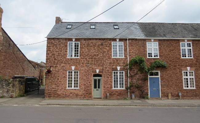 Bishop Lydeard cottage