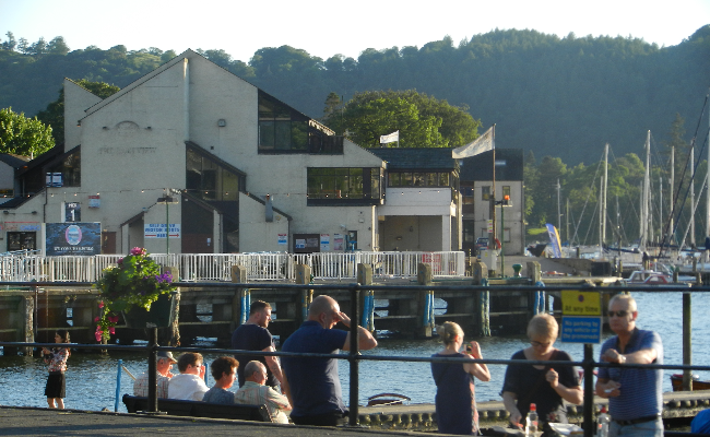 Windermere waterfront houses