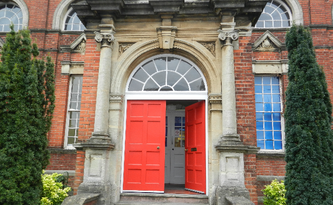 Newport red door
