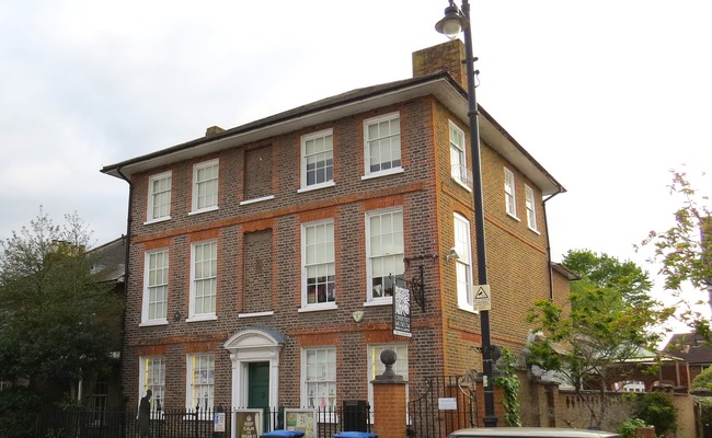 Chertsey Museum building