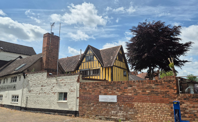 droitwich-period-building Tudor properties in the centre of Droitwich